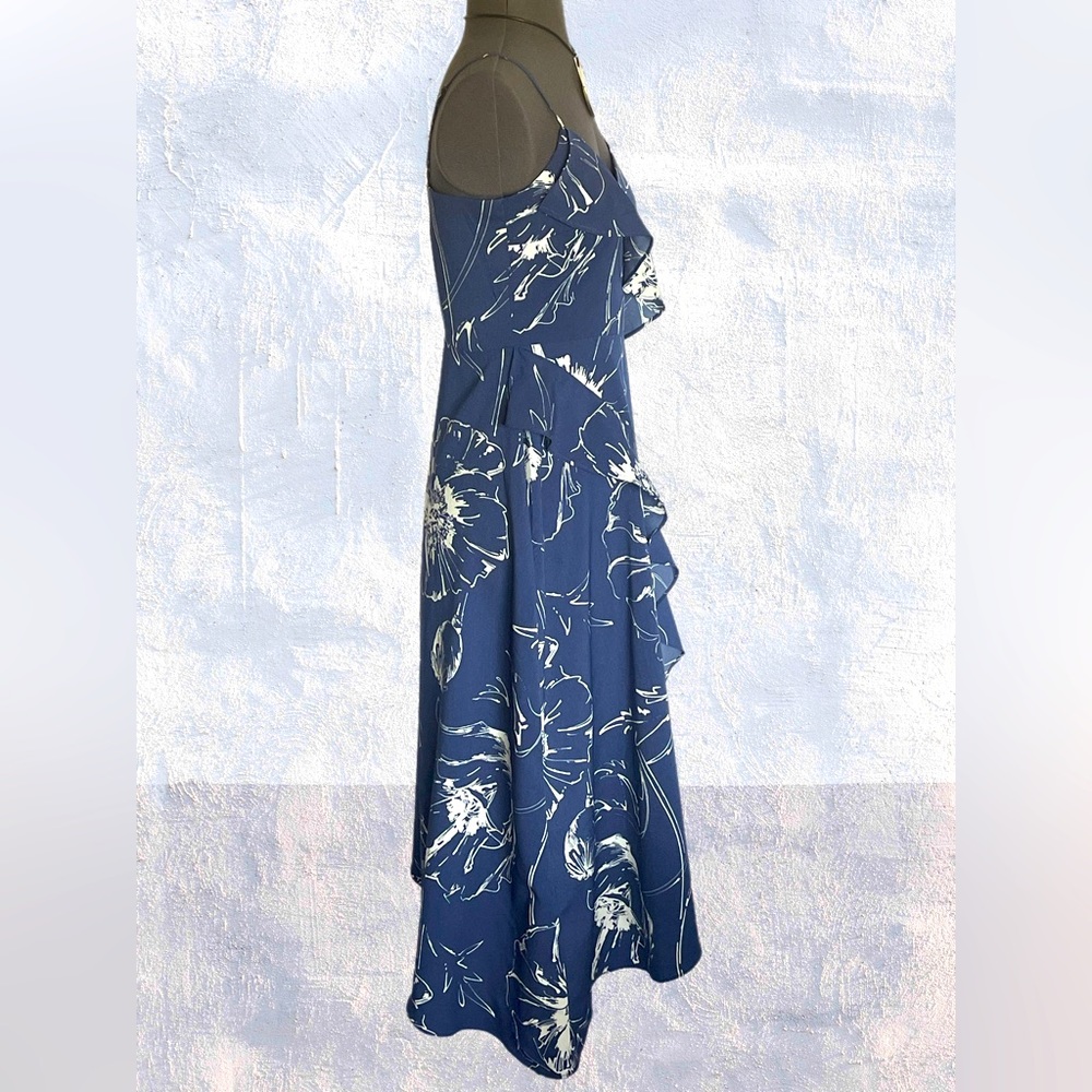 Banana Republic Midi Fully Lined Sundress in Blue Print Size 0… - Picture 3 of 7
